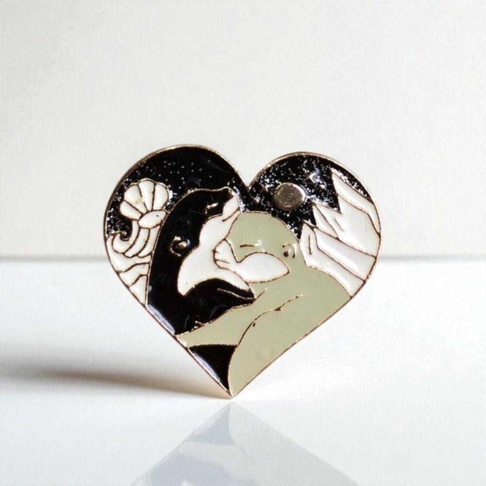 ❤️ 5/$18 - Enamel Pin